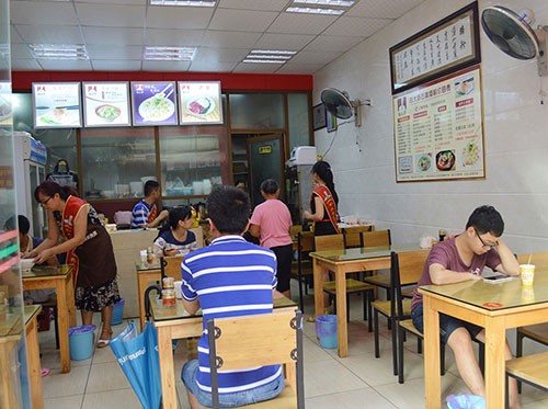 投資小吃店應該如何開店？